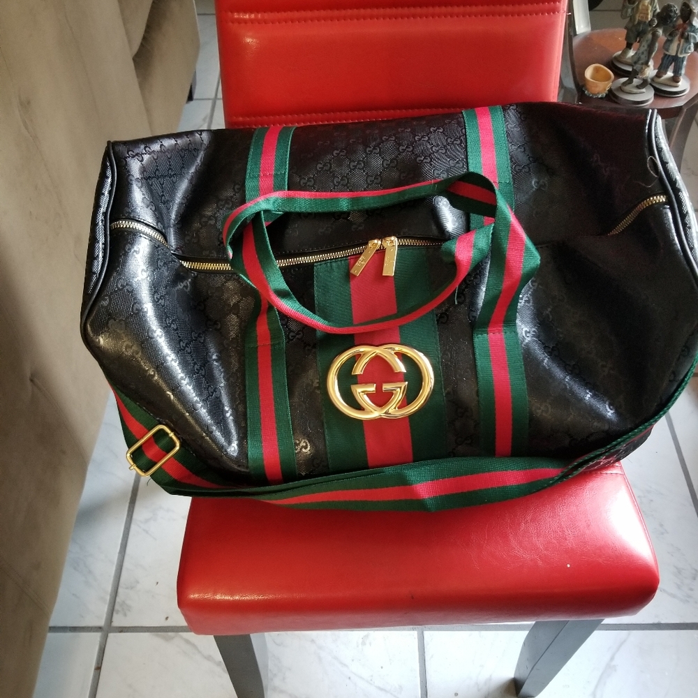 Quality Purses And Accessory - image 8